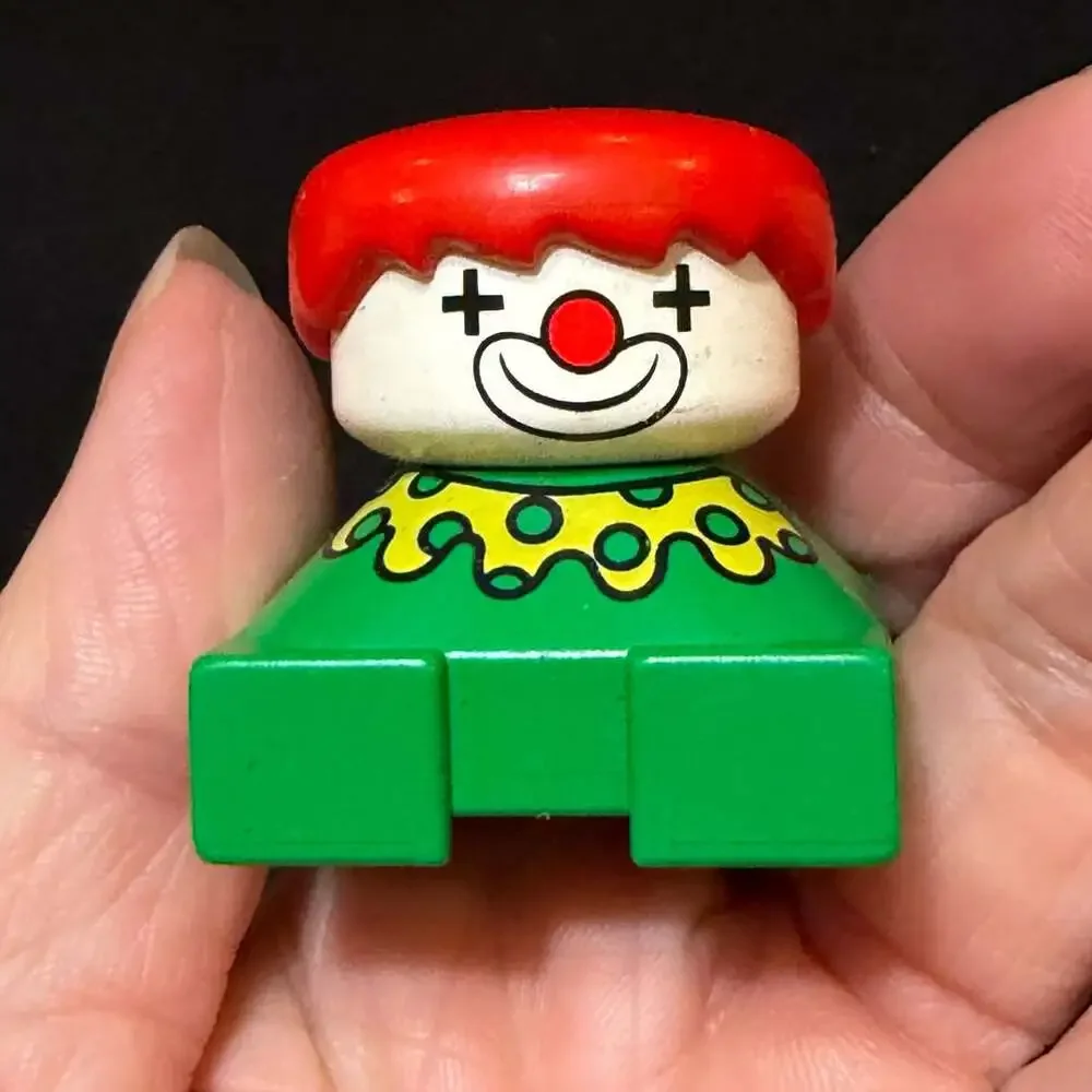 LEGO Duplo Vintage Clown Figure with Green 2x2 Square Base